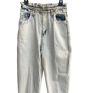 Vintage Acid Wash Dakota Blue Embellished Mom Jeans